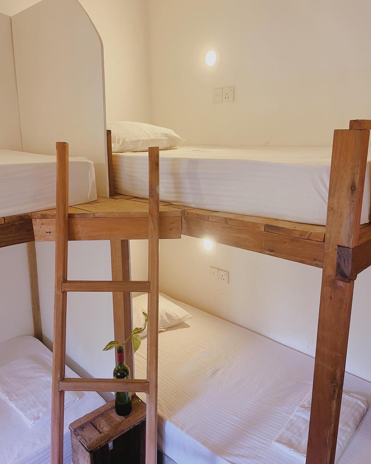 Waypoint Arugam Bay Hostel Bagian luar foto